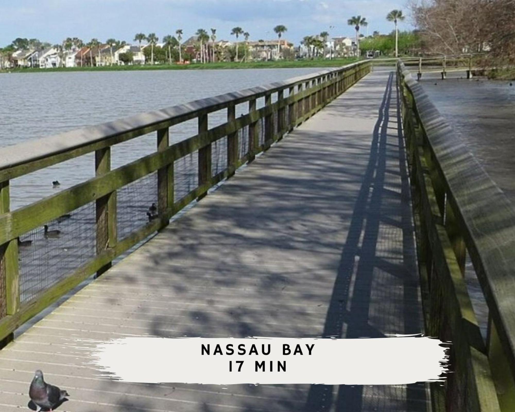 Сasa de vacaciones 5-bd 2-ba Tranquil Retreat Ft Jacuzzi & Playground Houston